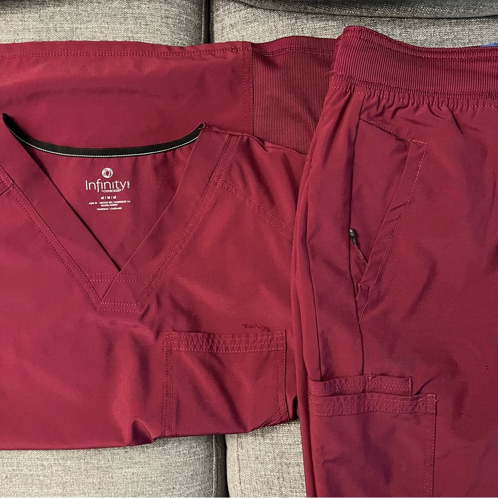 Infinity Scrub Set Medium